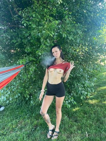 Full leaked Morticia private onlyfans photo