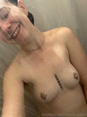 Full leaked Muscle peach private onlyfans photo