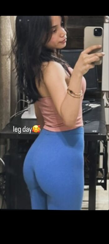 Full leaked Muskan karia private onlyfans photo