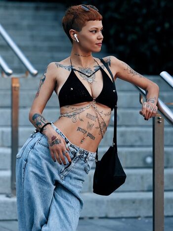 Full leaked Myorenzii private onlyfans photo