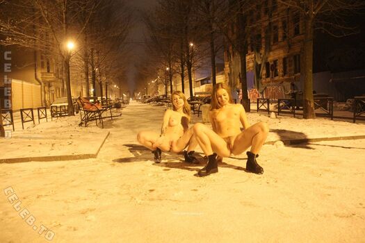 Nackt In Russland