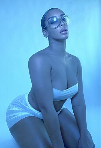Full leaked Naomisharon private onlyfans photo