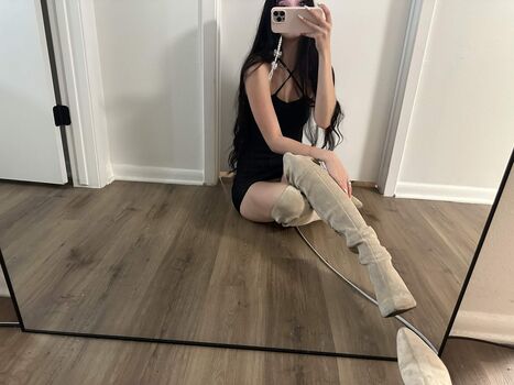 Full leaked Nataliebarness private onlyfans photo