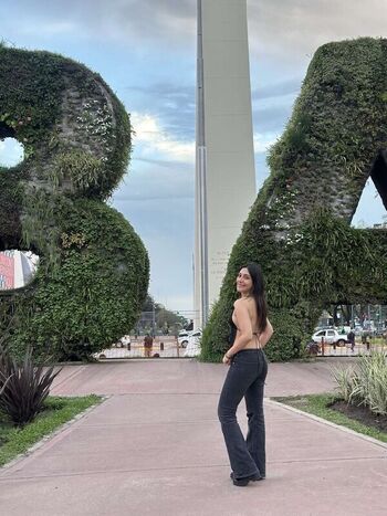 Full leaked Nayfi bardales private onlyfans photo