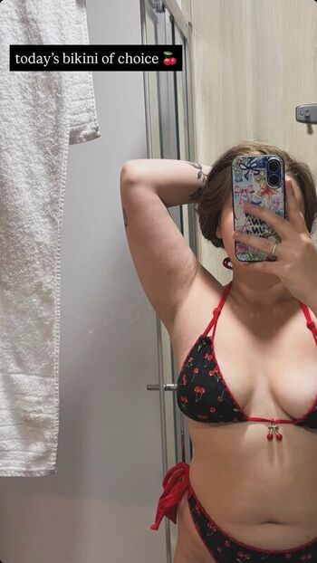 Full leaked Nicole dyer private onlyfans photo