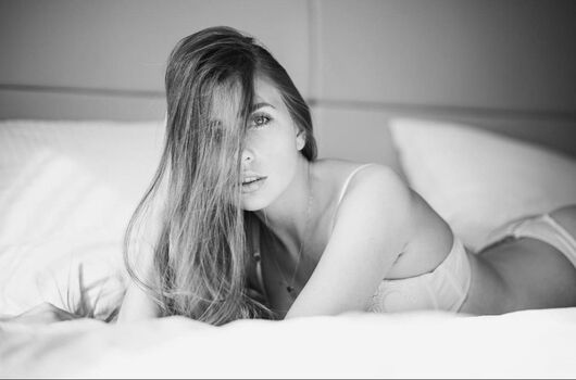 Full leaked Niemira private onlyfans photo