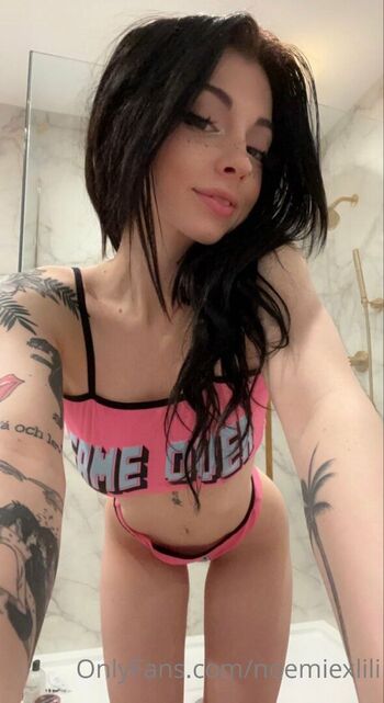 Full leaked Noemiexlili private onlyfans photo