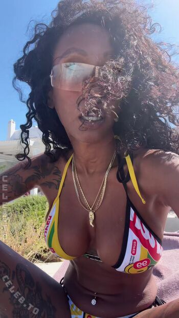 Full leaked Nura habib omer private onlyfans photo