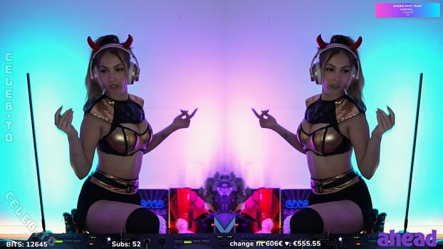 Full leaked Nyny x private onlyfans photo