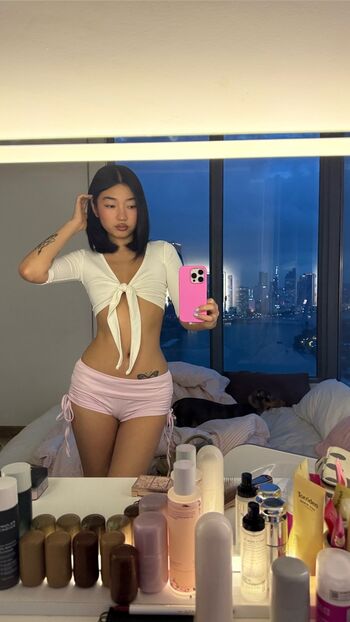 Oanhdaqueen