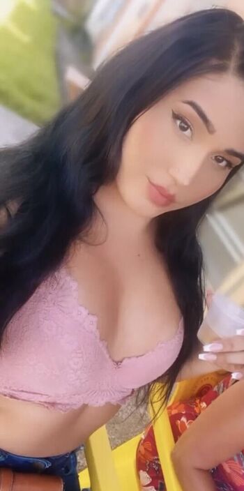 Full leaked Official latiiinamamiii private onlyfans photo