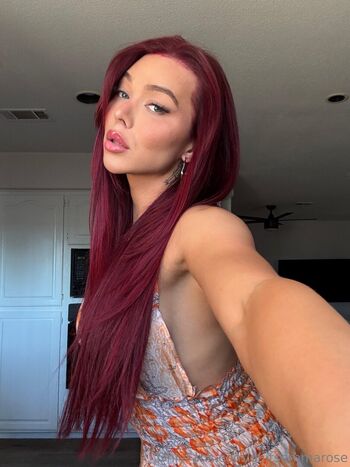 Full leaked Ohitsemmarose private onlyfans photo