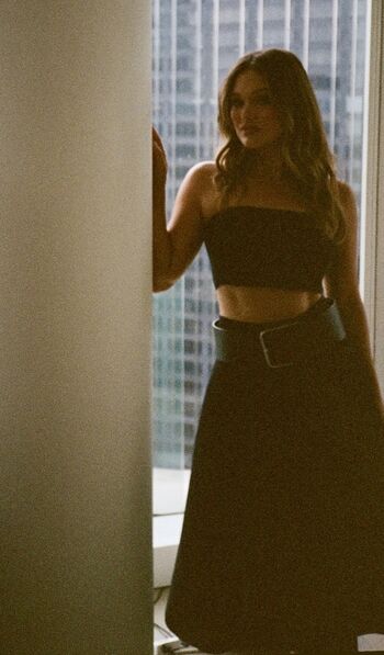 Full leaked Olivia holt private onlyfans photo