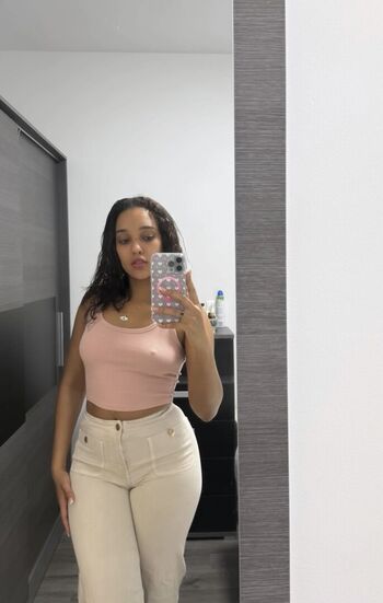 Full leaked Osmaadoll private onlyfans photo