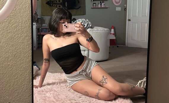 Full leaked Pxiekittie private onlyfans photo