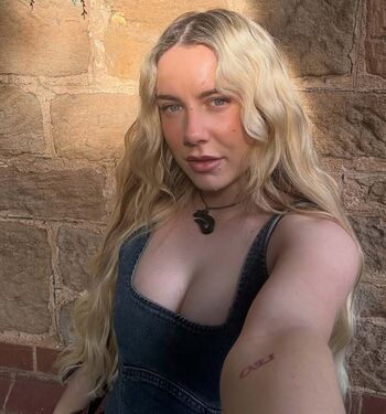 Full leaked Paladinamber private onlyfans photo
