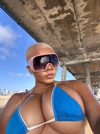 Full leaked Palyce savage page private onlyfans photo