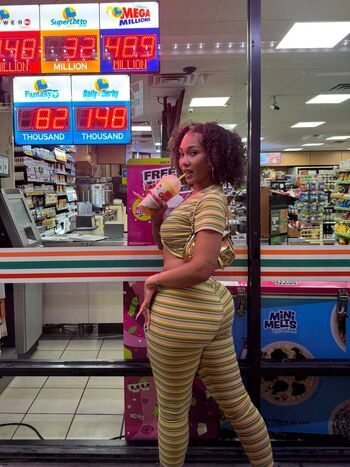 Parker McKenna Posey