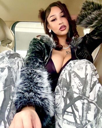 Full leaked Peachy star private onlyfans photo