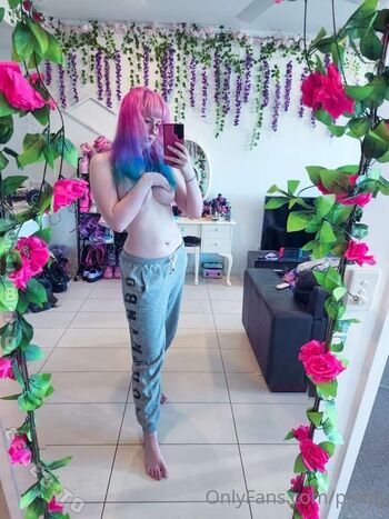 Full leaked Pinipy private onlyfans photo