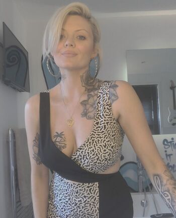 Full leaked Polly james private onlyfans photo