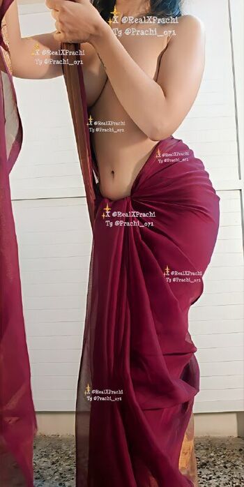prachi_sensual