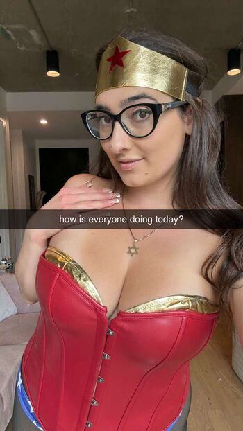 qveenjulia