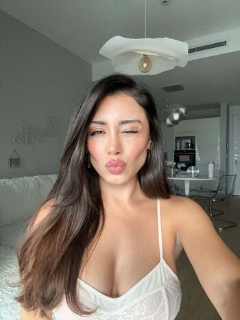 Full leaked Rabia karaarslan private onlyfans photo