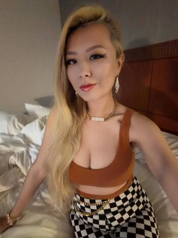 Full leaked Raina huang page private onlyfans photo