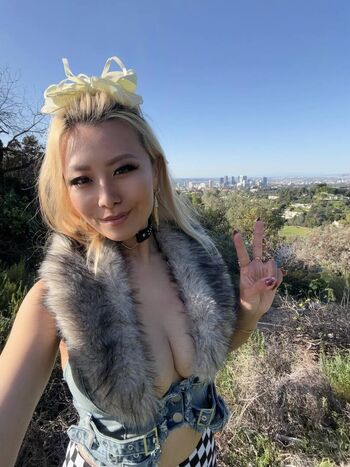 Full leaked Raina huang page private onlyfans photo