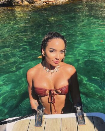 Full leaked Rayane patricia private onlyfans photo