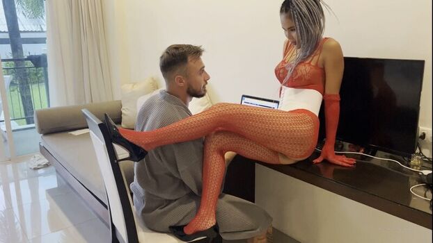 Full leaked Raysileeum private onlyfans photo