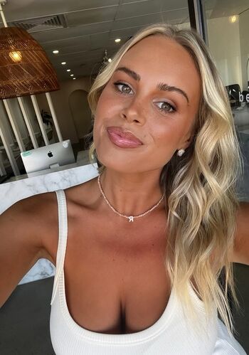 Full leaked Reegan baildon private onlyfans photo