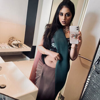 Full leaked Reemaworah private onlyfans photo