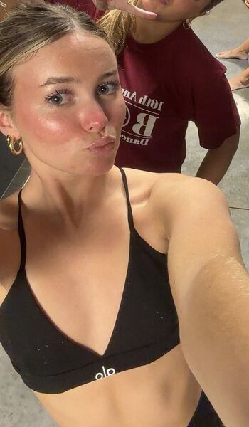 Full leaked Reilly hughes private onlyfans photo