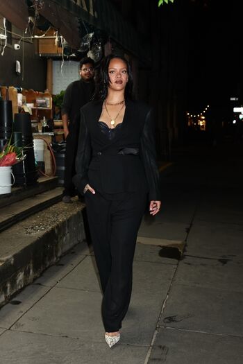 Full leaked Rihanna page private onlyfans photo