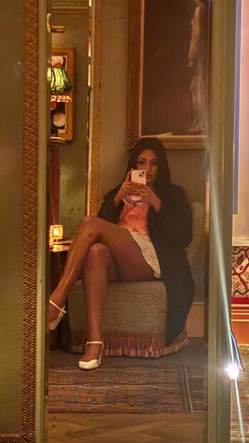 Full leaked Riya b private onlyfans photo