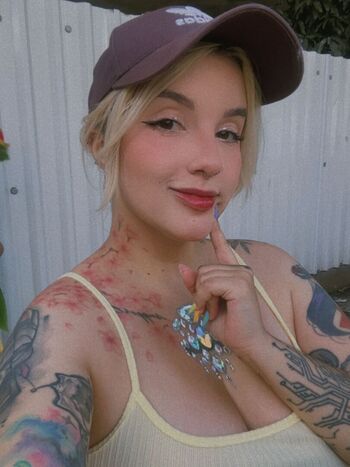 Full leaked Riyuuka private onlyfans photo