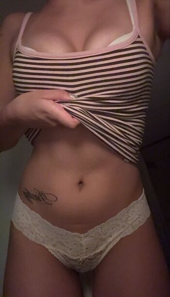 Full leaked Rockylareine private onlyfans photo