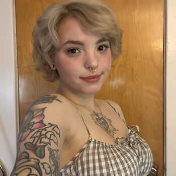 Full leaked Rottedbrainz private onlyfans photo