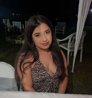 Full leaked Roxan aaaa private onlyfans photo