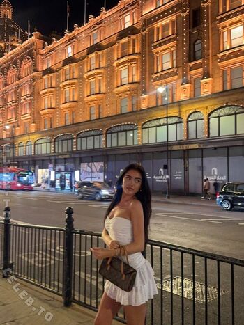Full leaked Roxanarosuu page private onlyfans photo