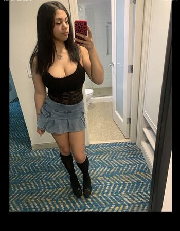 Full leaked Royaltysnight private onlyfans photo