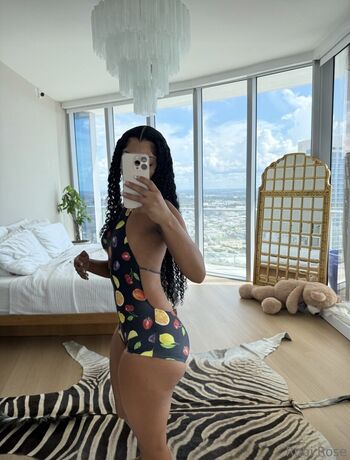 Full leaked Rubixrose private onlyfans photo
