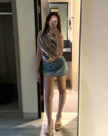 Full leaked Rxielore page private onlyfans photo