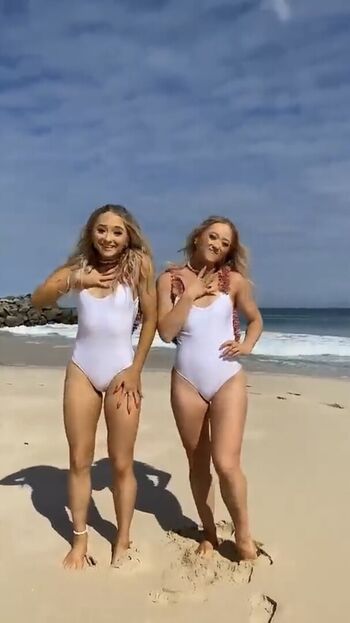 Rybka Twins