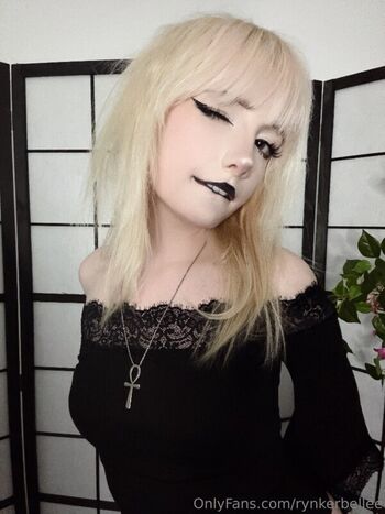 Full leaked Rynkerbelle private onlyfans photo