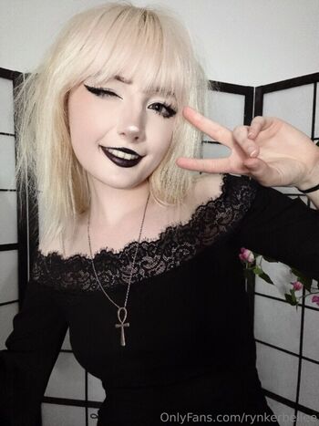 Full leaked Rynkerbelle private onlyfans photo