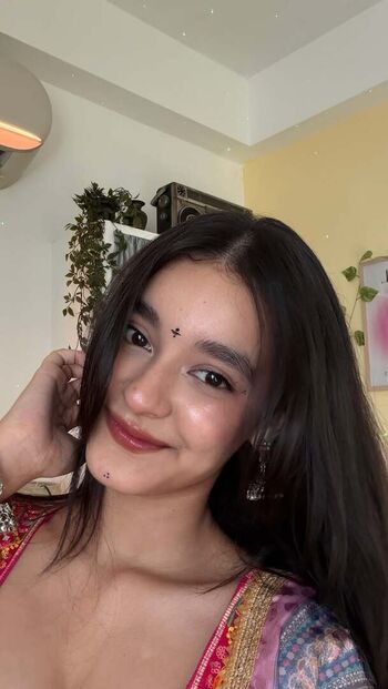 Full leaked Sakshi pandey private onlyfans photo