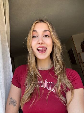 Full leaked Sandractive private onlyfans photo